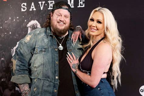 Jelly Roll’s wife, Bunnie Xo, says leaving sex work ...